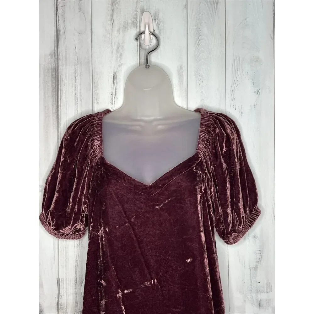 WOMENS‎ ANN TAYLOR LOFT PURPLE CRUSHED VELVET SHORT PUFF SLEEVE V-NECK TOP XS
